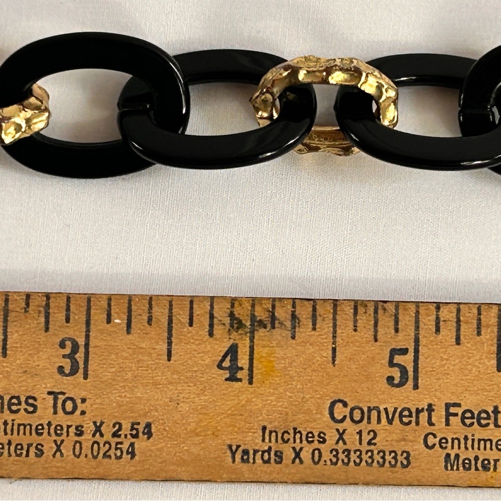 Vintage Trifari* Wide Hammered Gold & Black Open Link Bracelet w/Toggle Clasp 8” - Picture 7 of 8